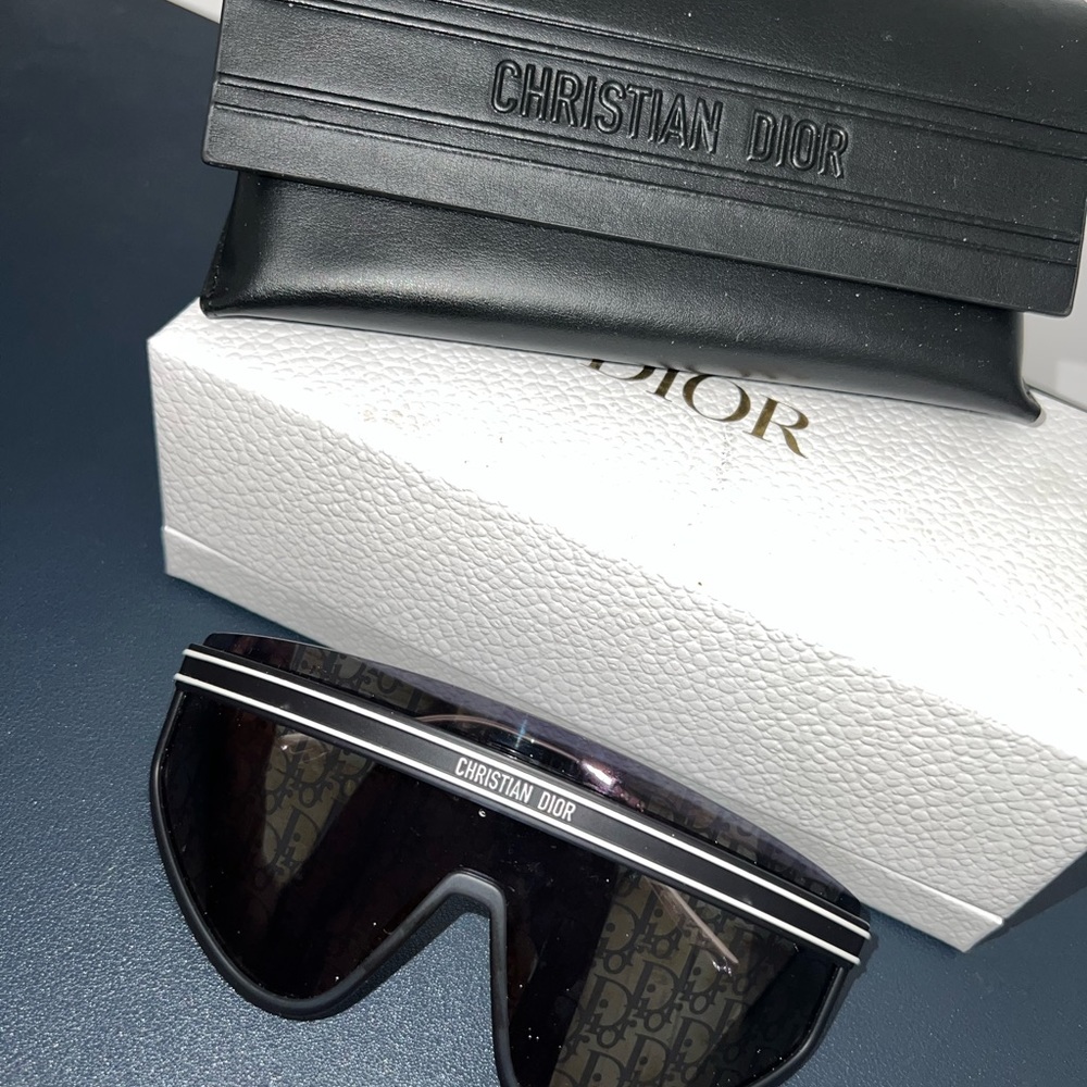 AUTHENTIC CHRISTIAN DIOR BLUE OBLIQUE SUNGLASSES